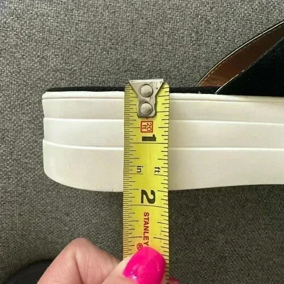 Kensie Rone Platform Sandal - Picture 11 of 14